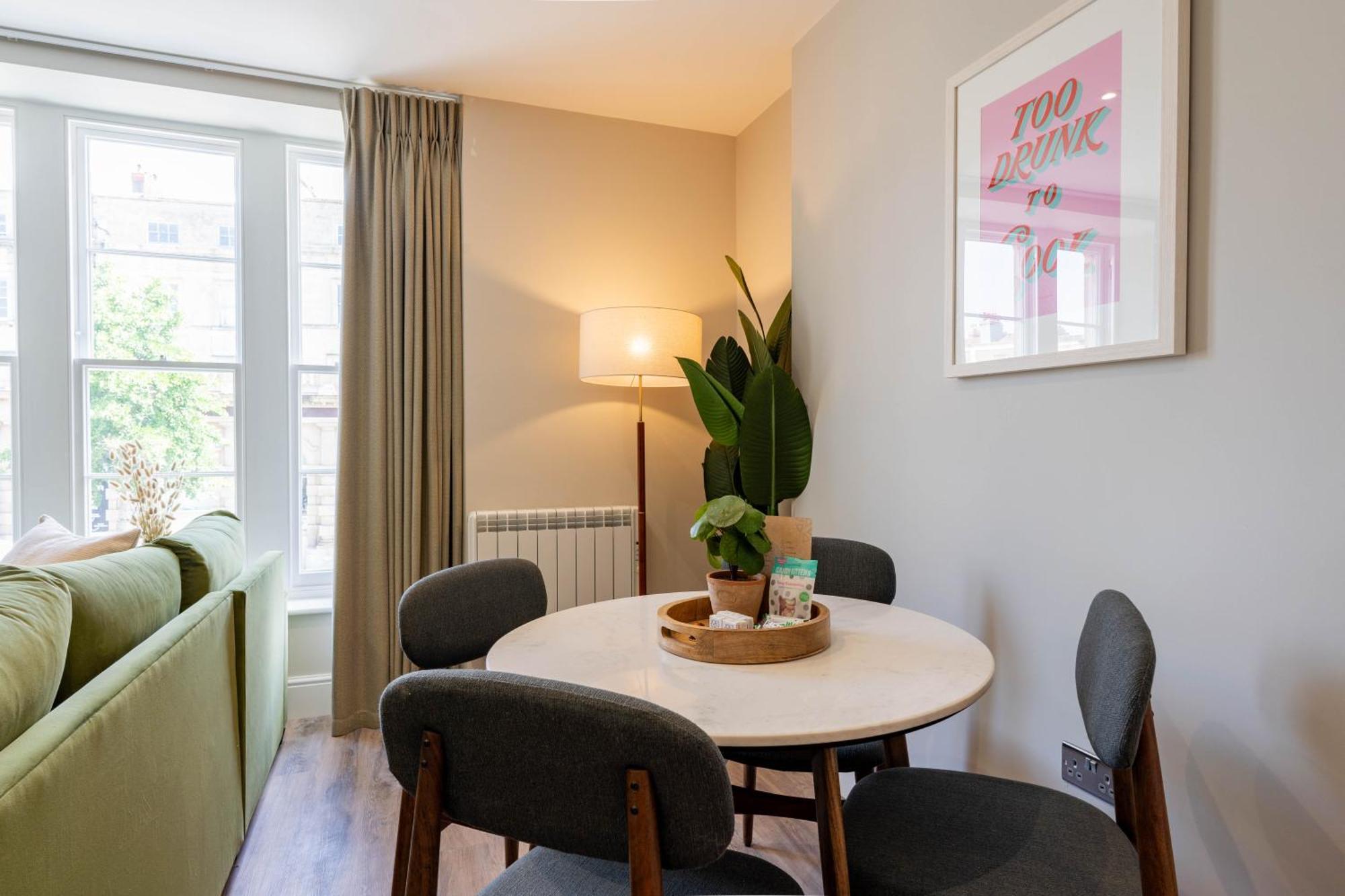 Wellington Place I Your Apartment บริสตอล ภายนอก รูปภาพ